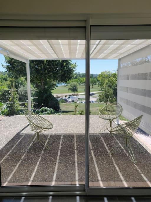 Grande Maison Avec Vue Sur Le Lac Saramon 외부 사진